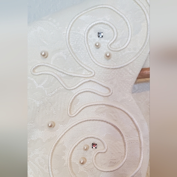 Nah Nah Collection Ivory Brocade Embellished Dressy Fitted Jacket Size 18W - Picture 3 of 8